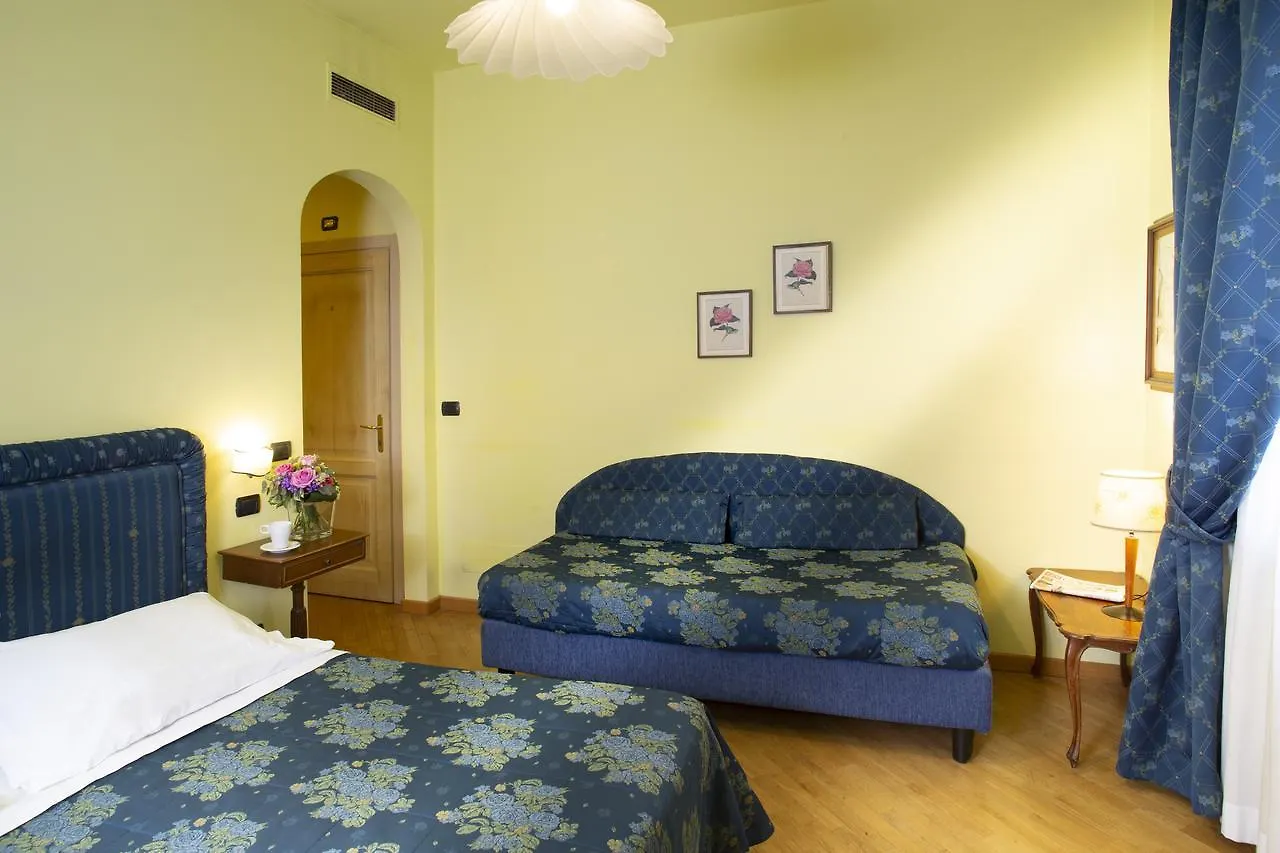 Hotel Ristorante Piccolo Chianti Siena 3*,